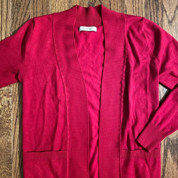 EUC Active USA Women’s Ribbed Sweater Size S - Picture 2 of 5